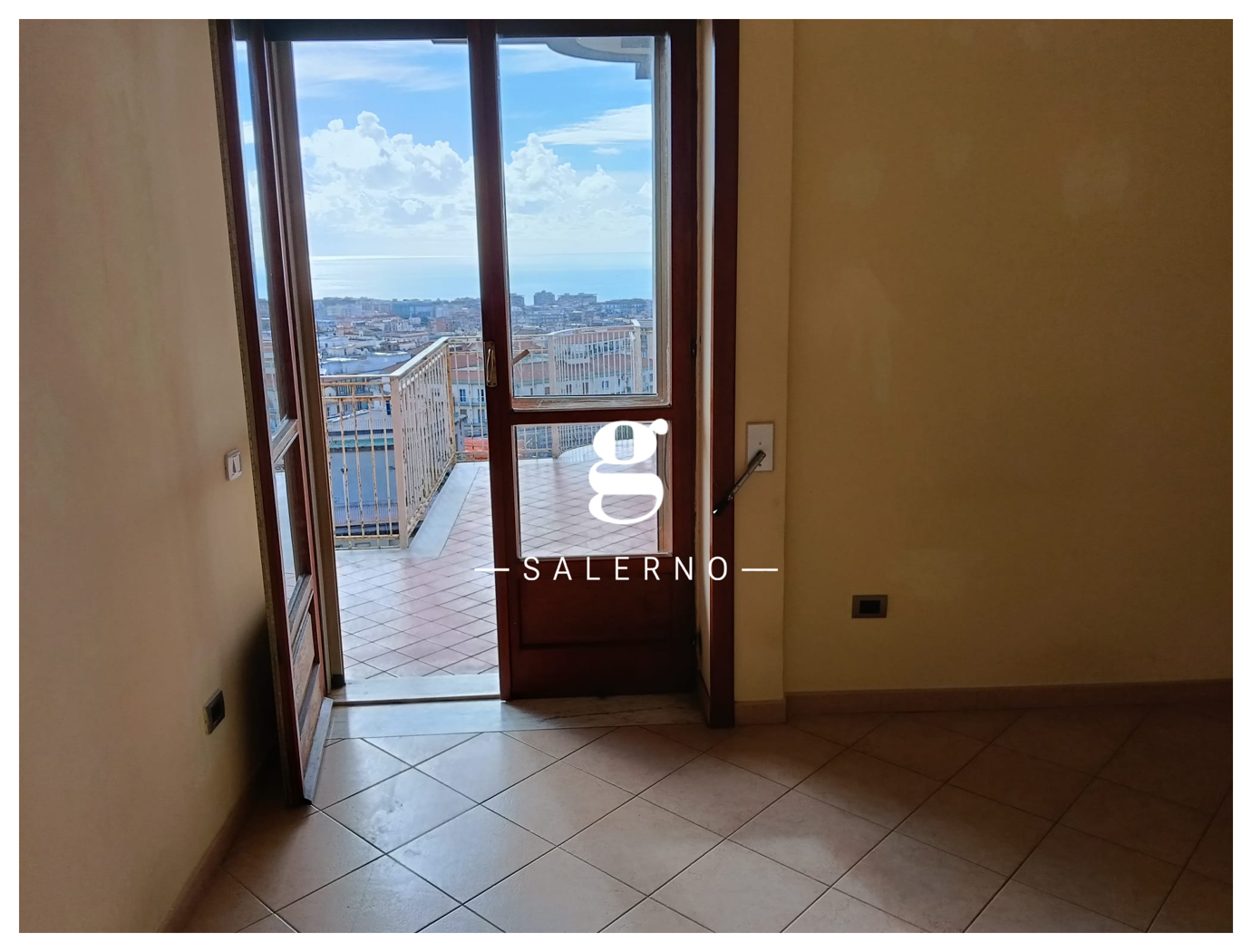 Trilocale vista mare a Salerno