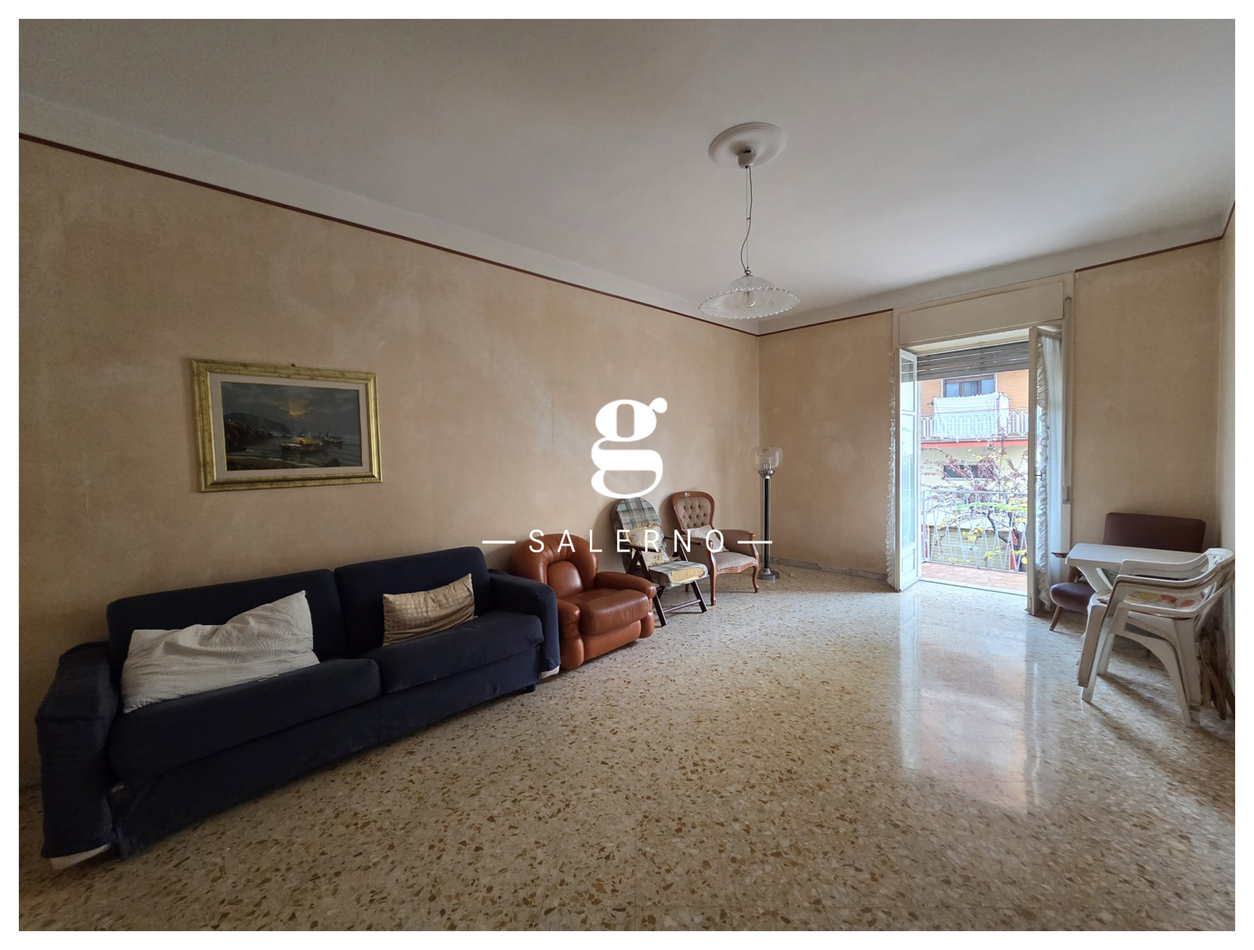 Quadrilocale da ristrutturare a Salerno