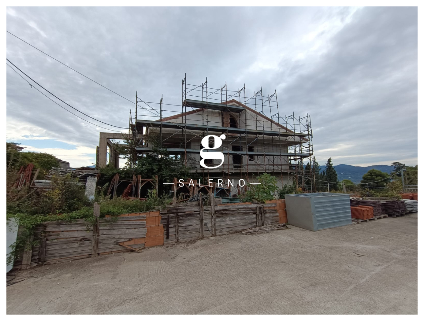 Casa indipendente con giardino a Giffoni Sei Casali