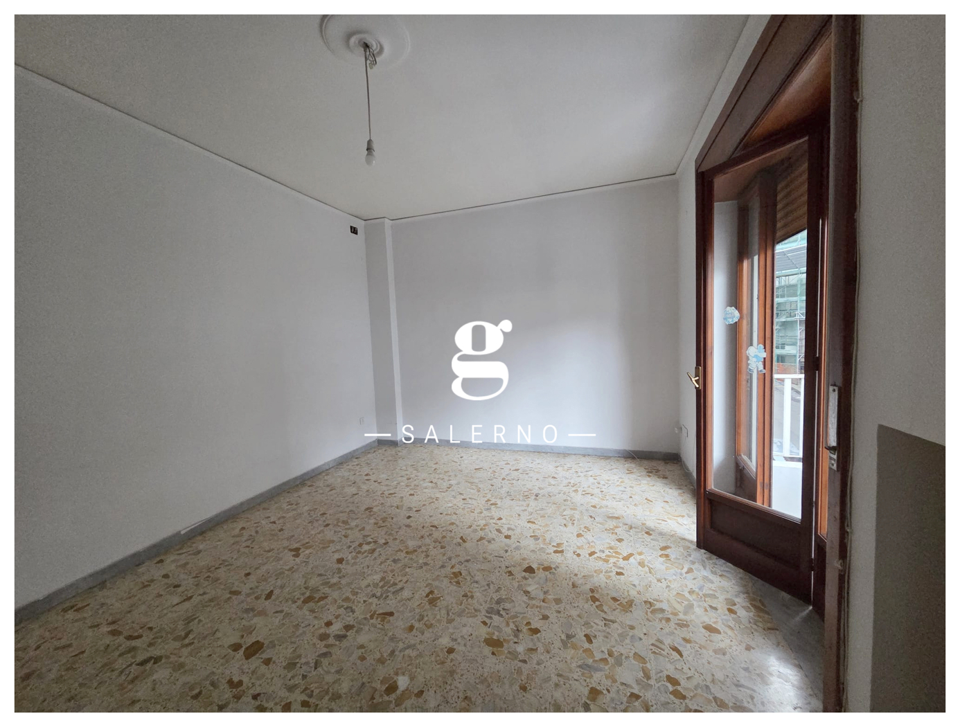 Quadrilocale in affitto a Salerno