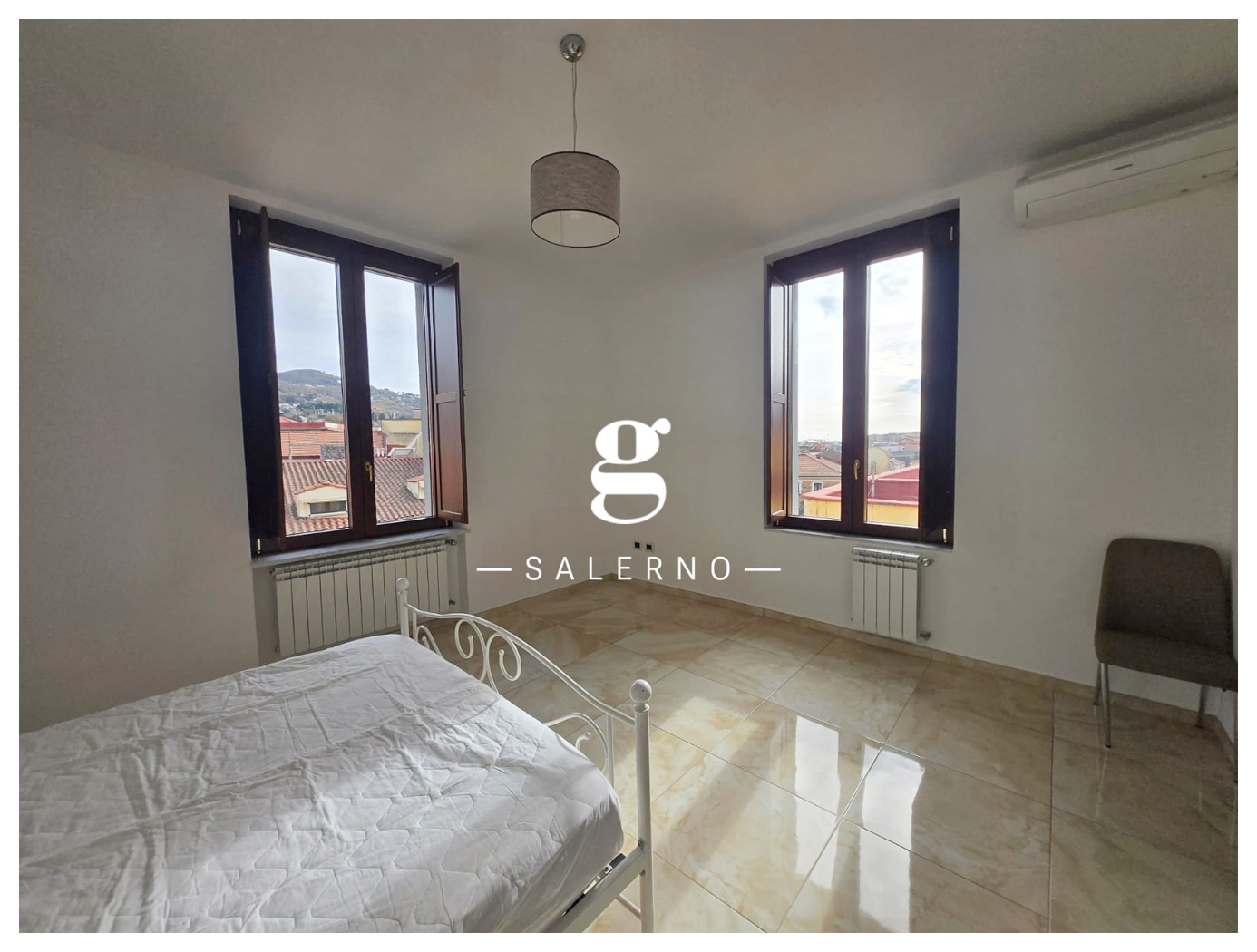 Bilocale arredato in affitto a Salerno