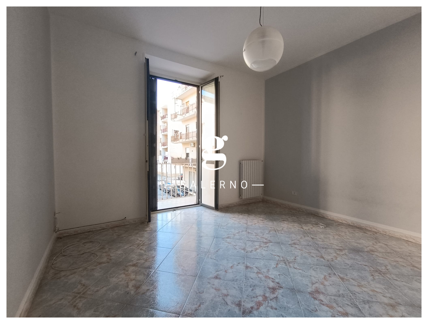 Quadrilocale in vendita a Salerno