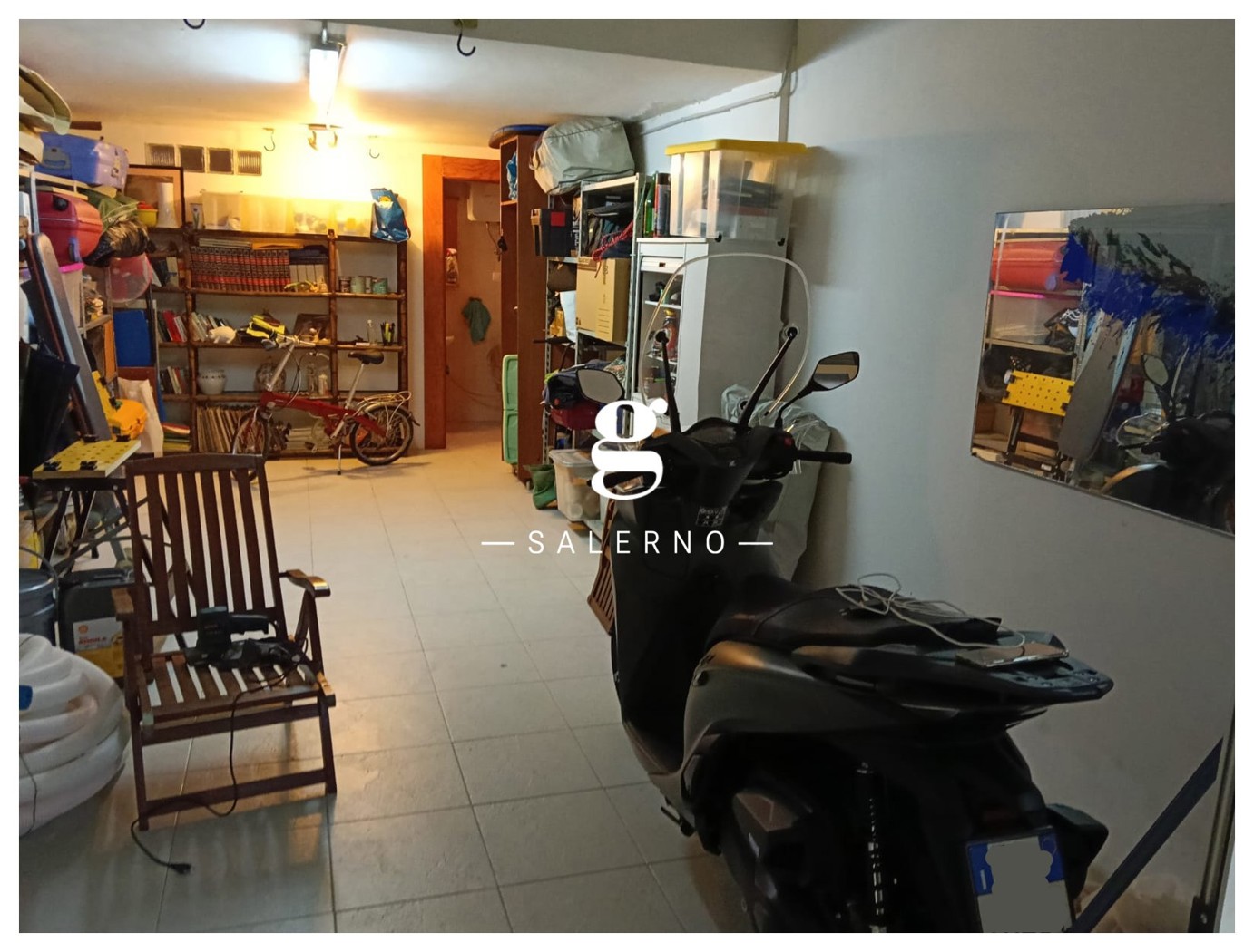 Box/Garage 35mq in vendita a Salerno