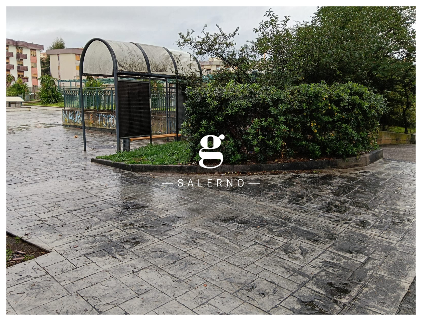 Box/Garage 35mq in vendita a Salerno