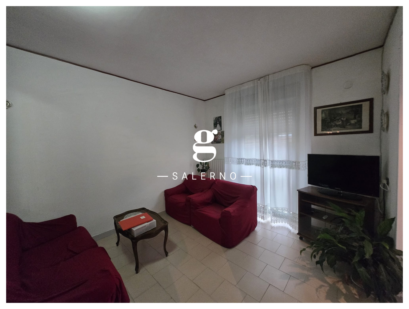 Quadrilocale con giardino a Salerno