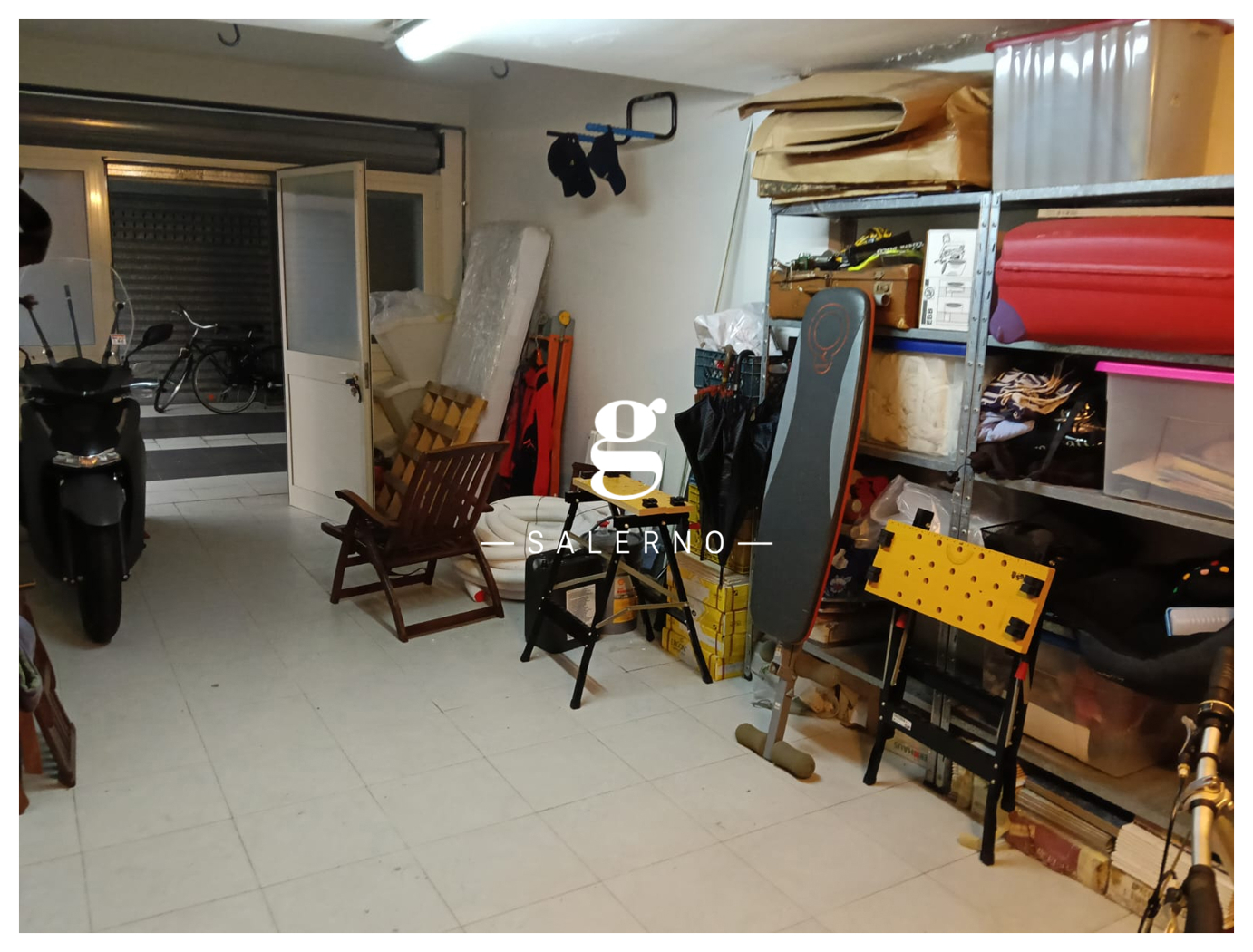 Box/Garage 35mq in vendita a Salerno