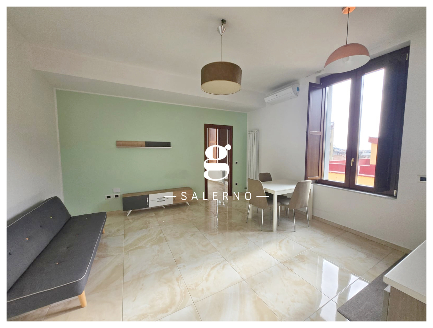 Bilocale arredato in affitto a Salerno