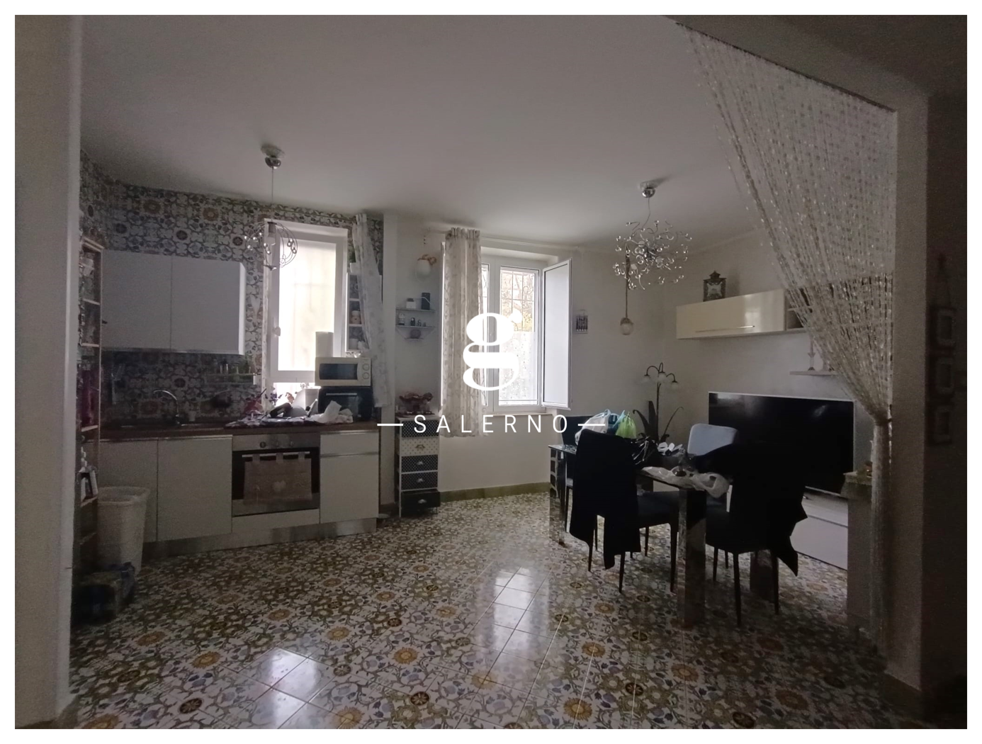 Trilocale ristrutturato a Salerno