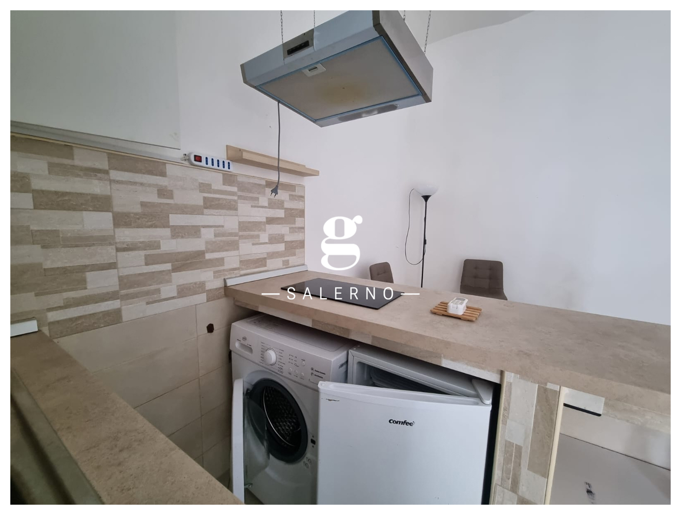 Monolocale arredato in affitto a Salerno