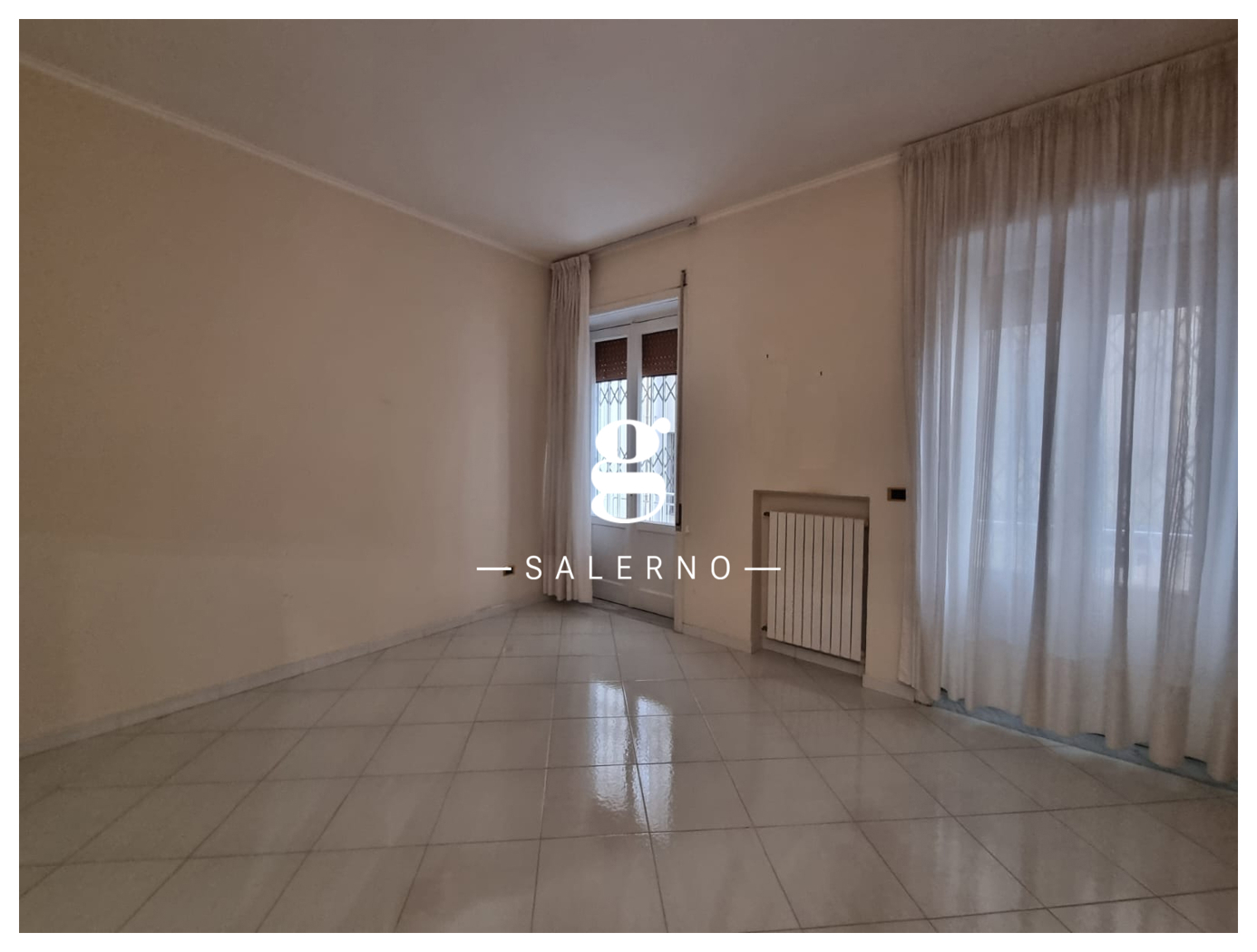 Trilocale ristrutturato a Salerno