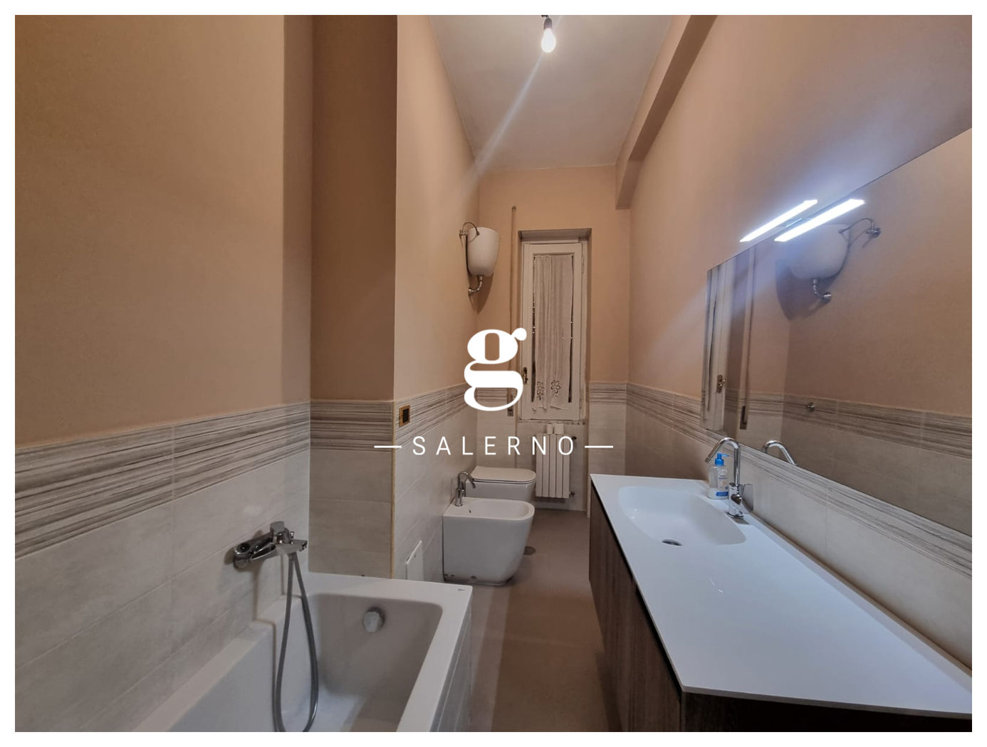Trilocale ristrutturato a Salerno