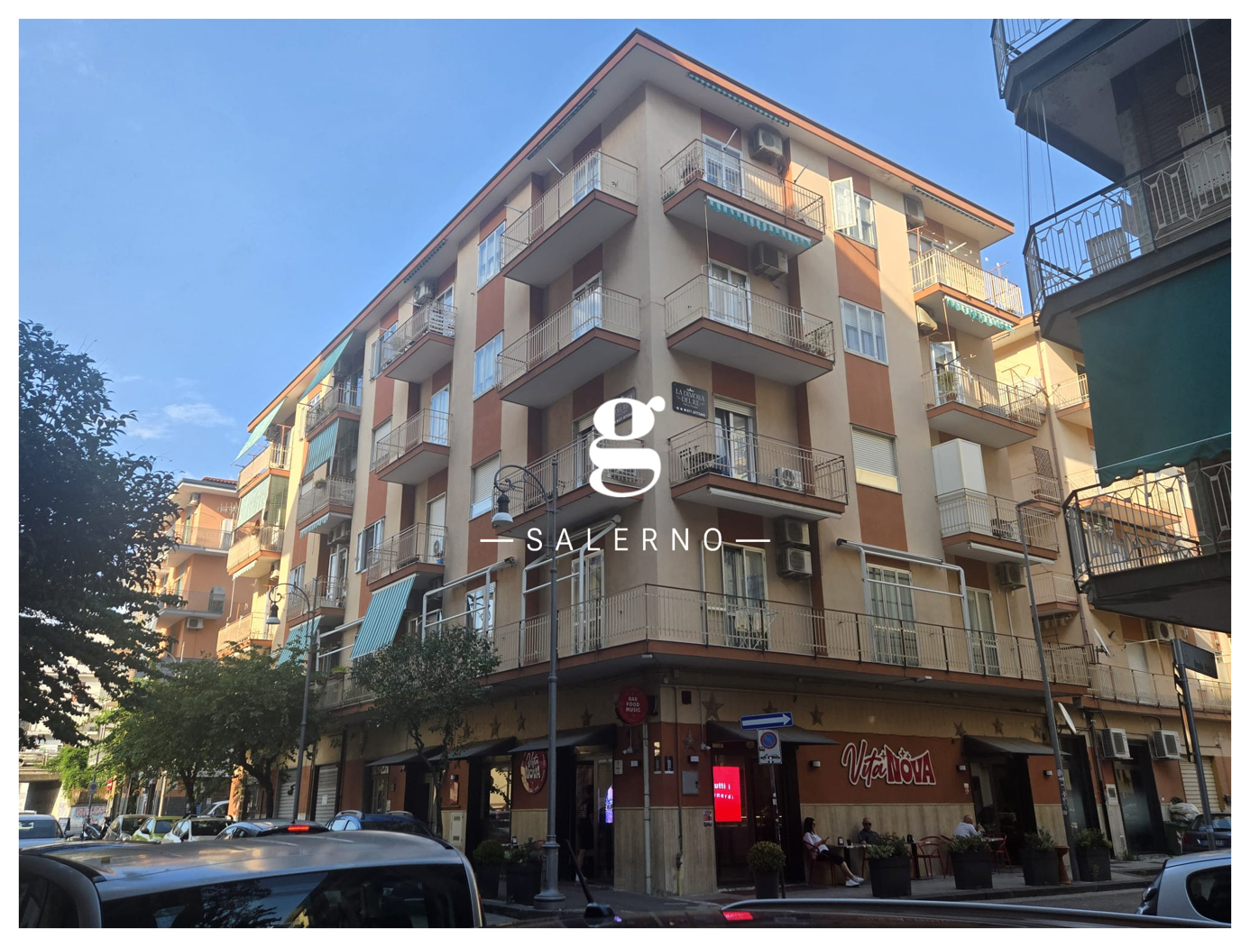 Negozio in vendita a Salerno