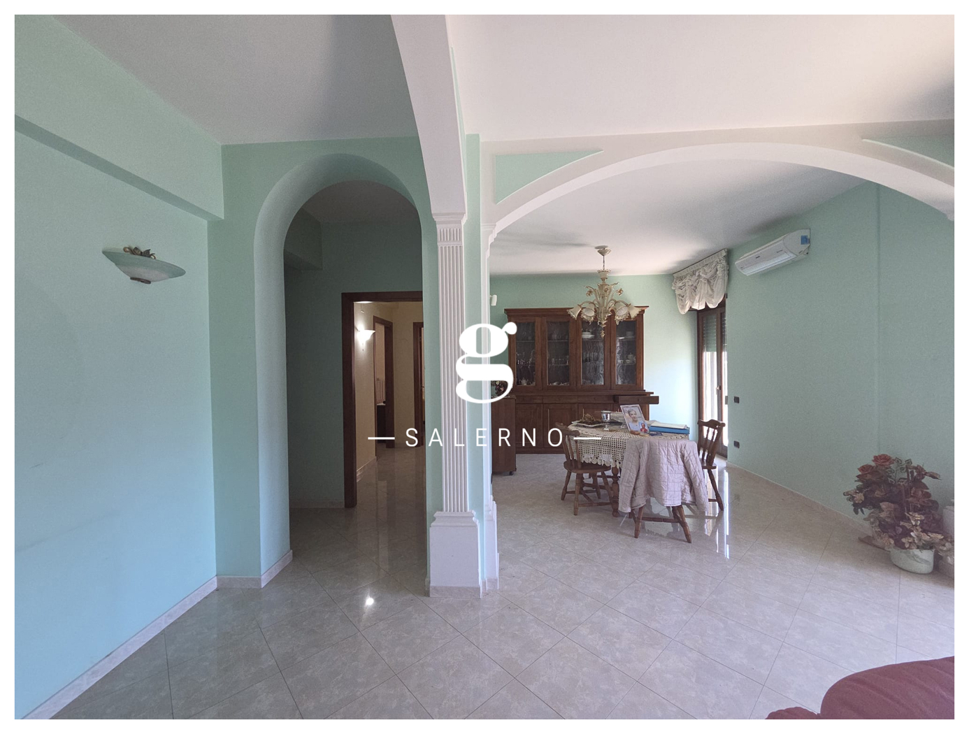 Quadrilocale in vendita a Salerno