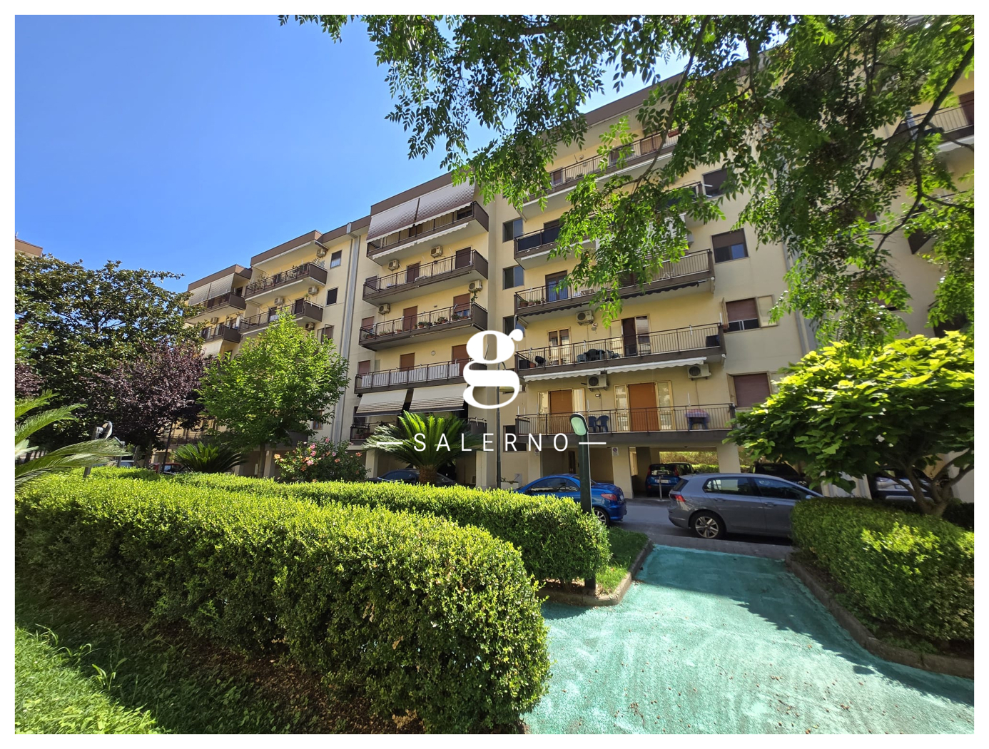 Quadrilocale in vendita a Salerno