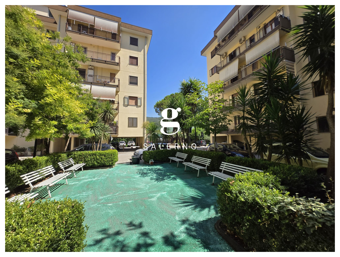 Quadrilocale in vendita a Salerno