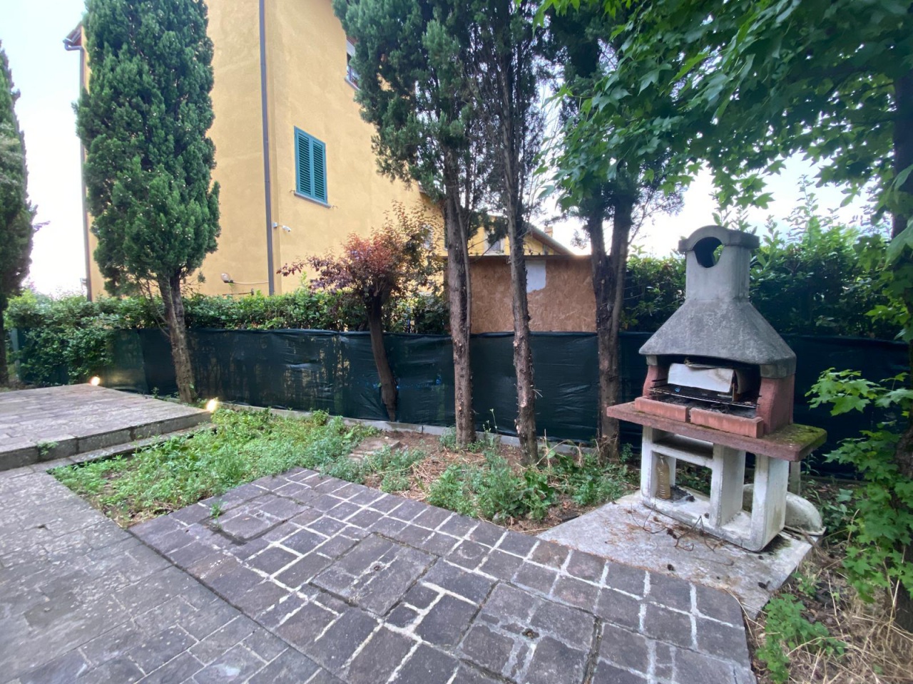 Villa con giardino in via san giusto, Campi Bisenzio