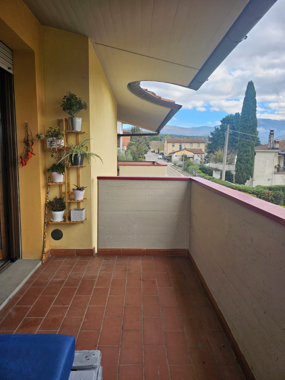 Casa indipendente con giardino in vvia garibaldi, Pontassieve