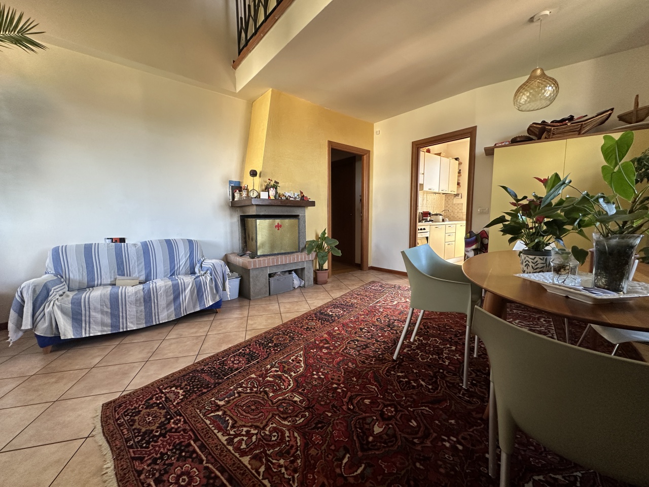 Appartamento con terrazzo in piazza caduti dei lager, Reggello