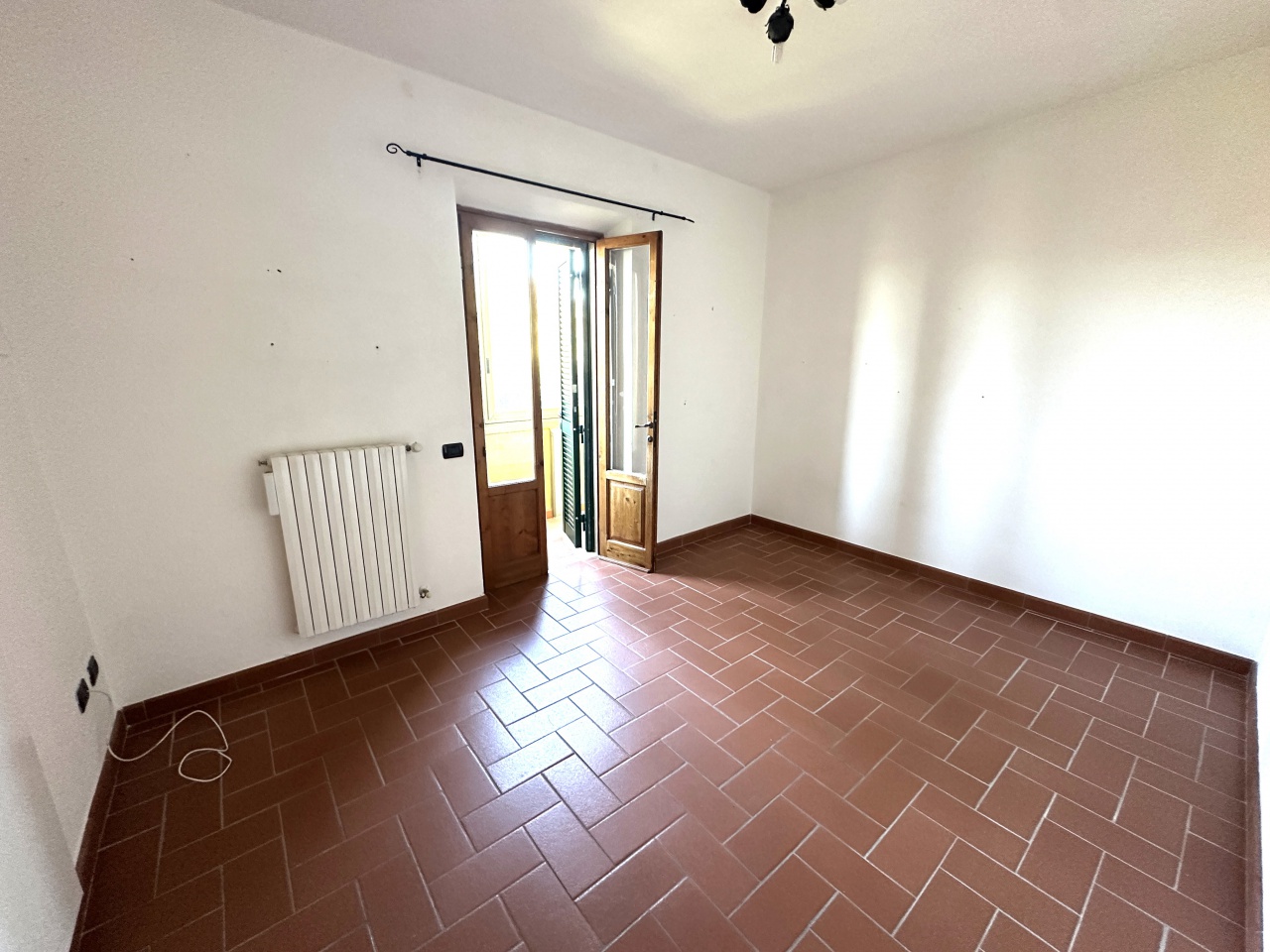 Quadrilocale con giardino in via molino del piano, Pontassieve