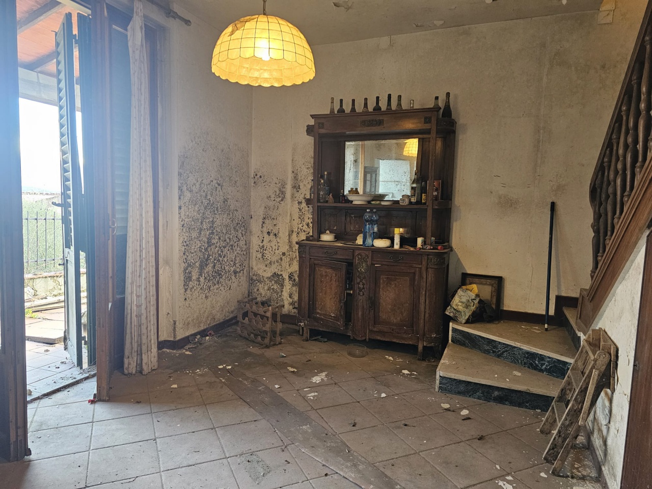 Villa con giardino in via vecchia aretina, Rignano sull'Arno