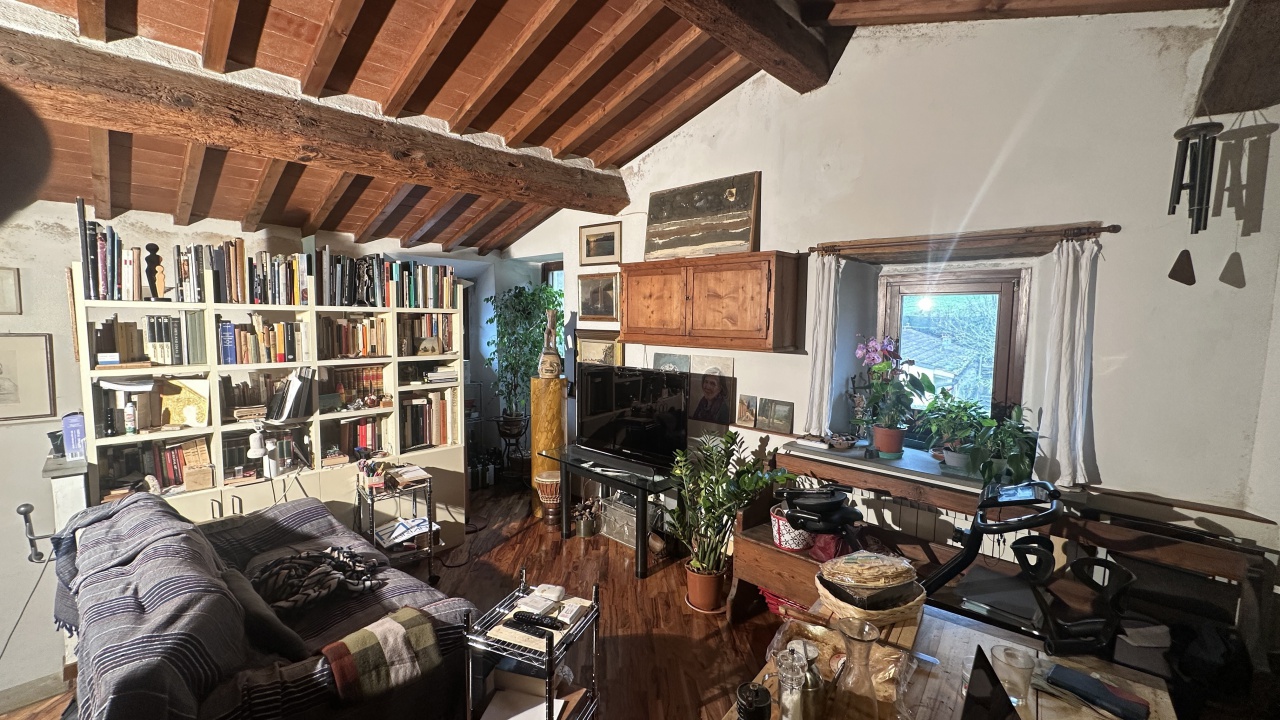 Trilocale con giardino in via di rosano, Bagno a Ripoli