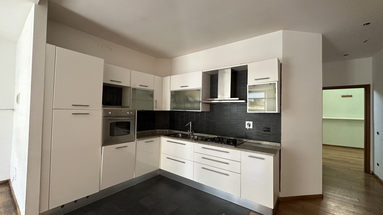 Quadrilocale con terrazzo in via piero palgi, Pontassieve