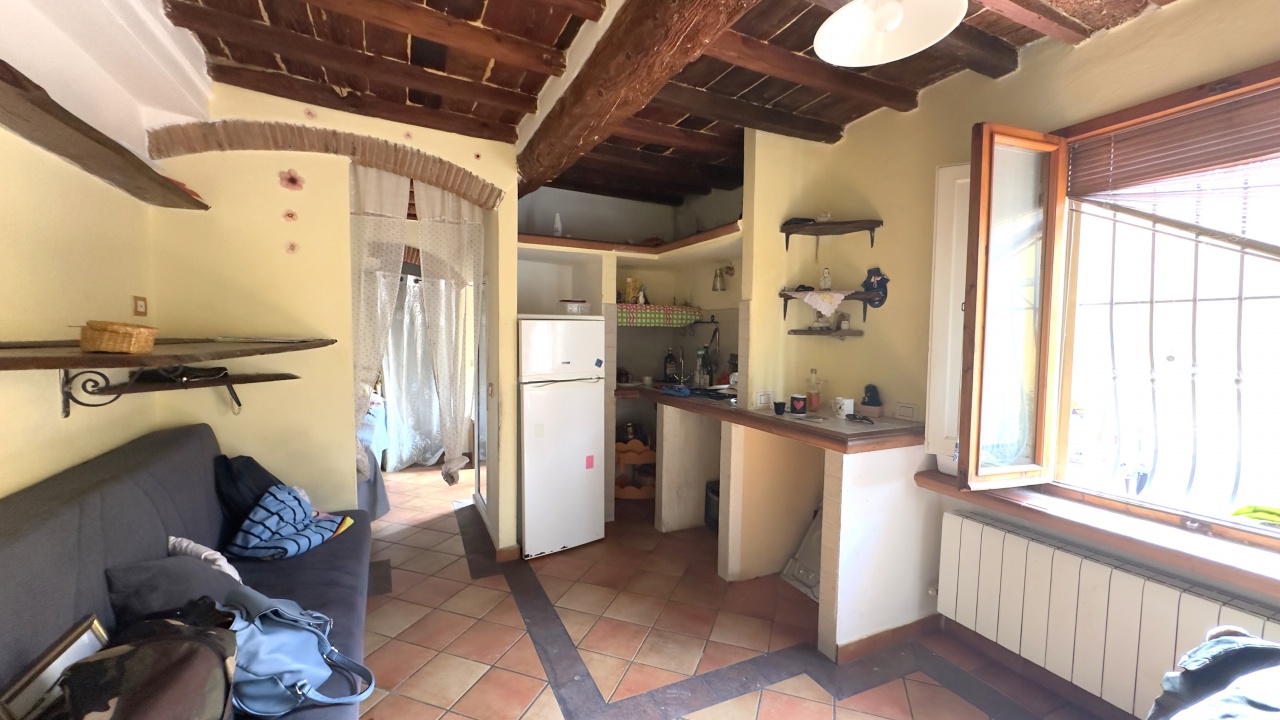 Bilocale in vendita in via garibaldi, Pontassieve