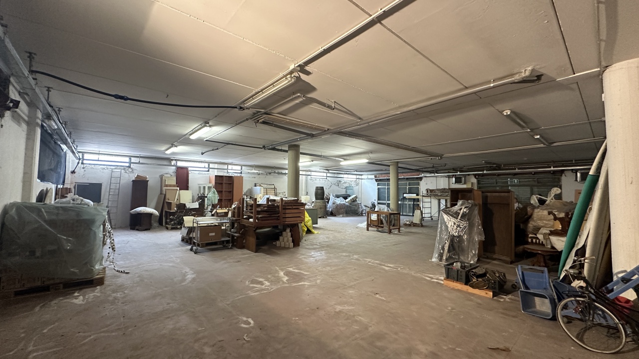 Magazzino in affitto in via algeri, Pontassieve