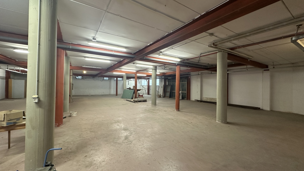 Magazzino in affitto in via algeri, Pontassieve
