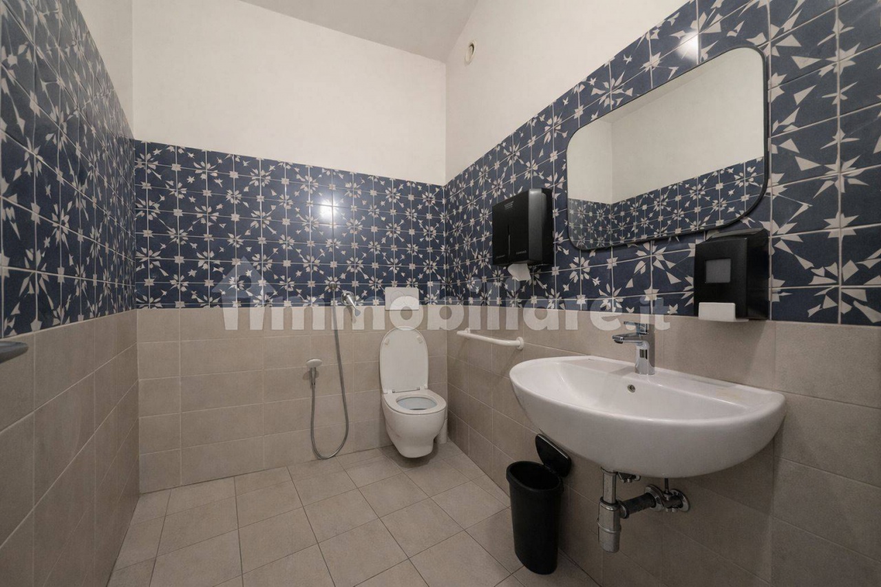 Attivit� commerciale in vendita in piazza giuseppe mazzini, Fiesole