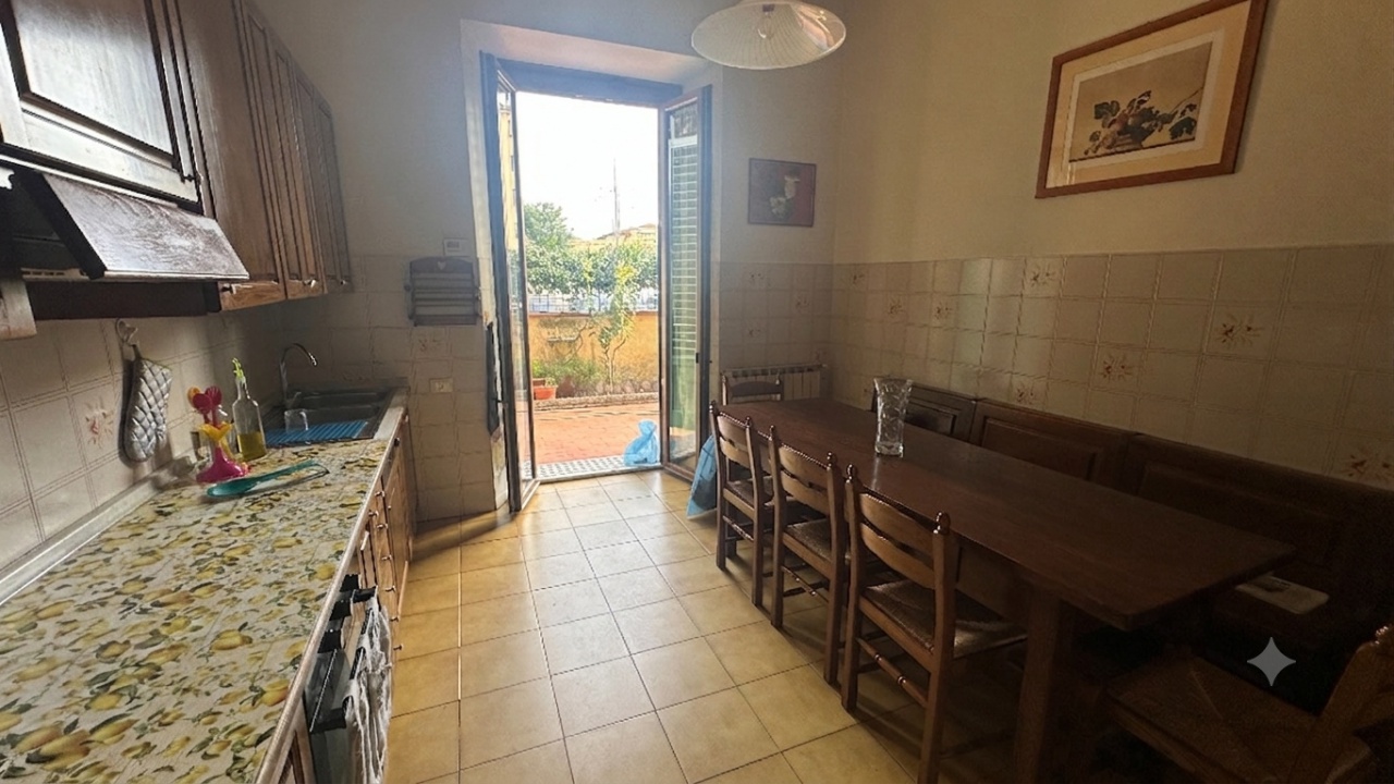 Appartamento con giardino in via garibaldi, Pontassieve