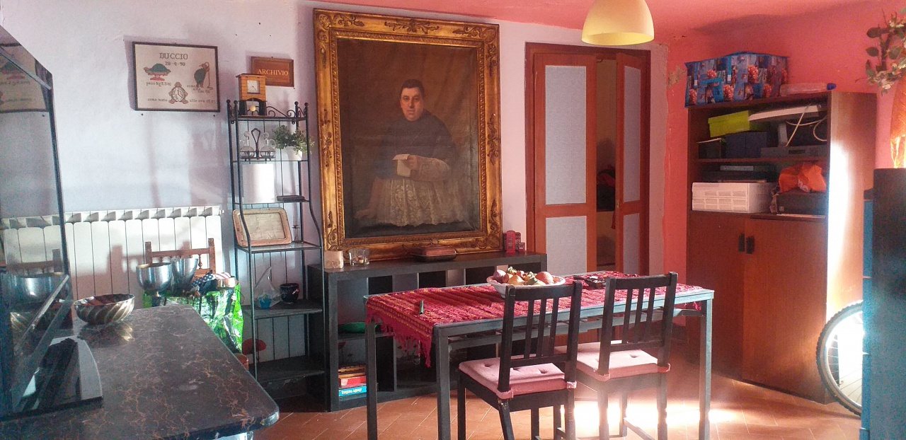 Casa indipendente con giardino a Rufina