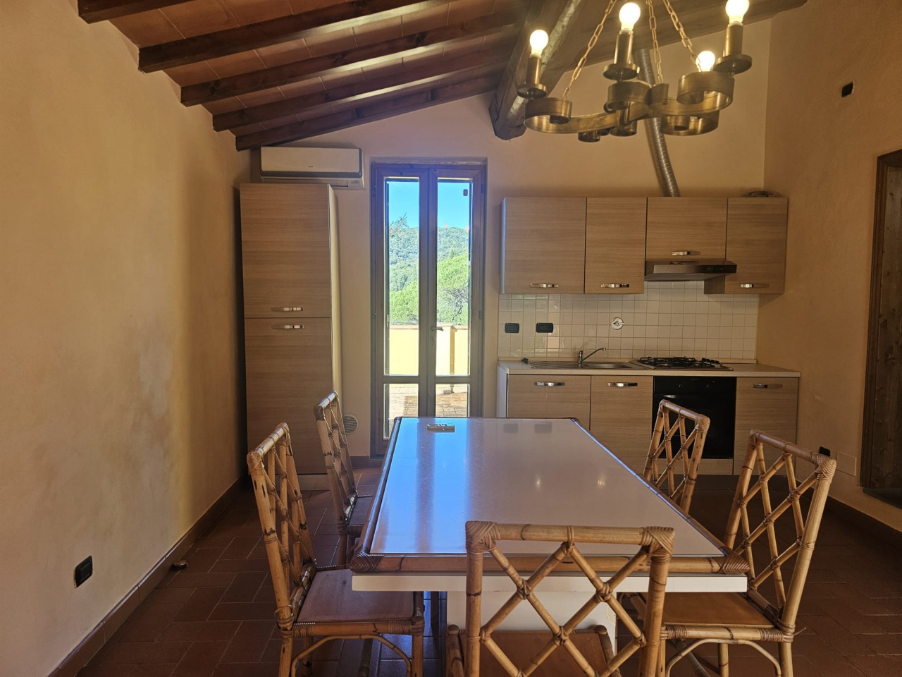 Casa indipendente arredata in affitto in via del risorgimento, Pontassieve