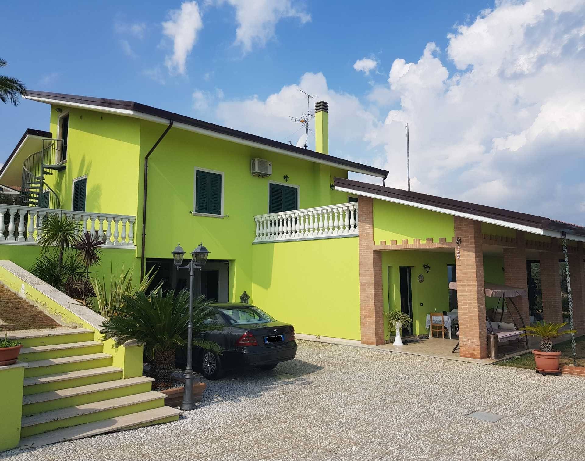Villa in vendita a Martinsicuro