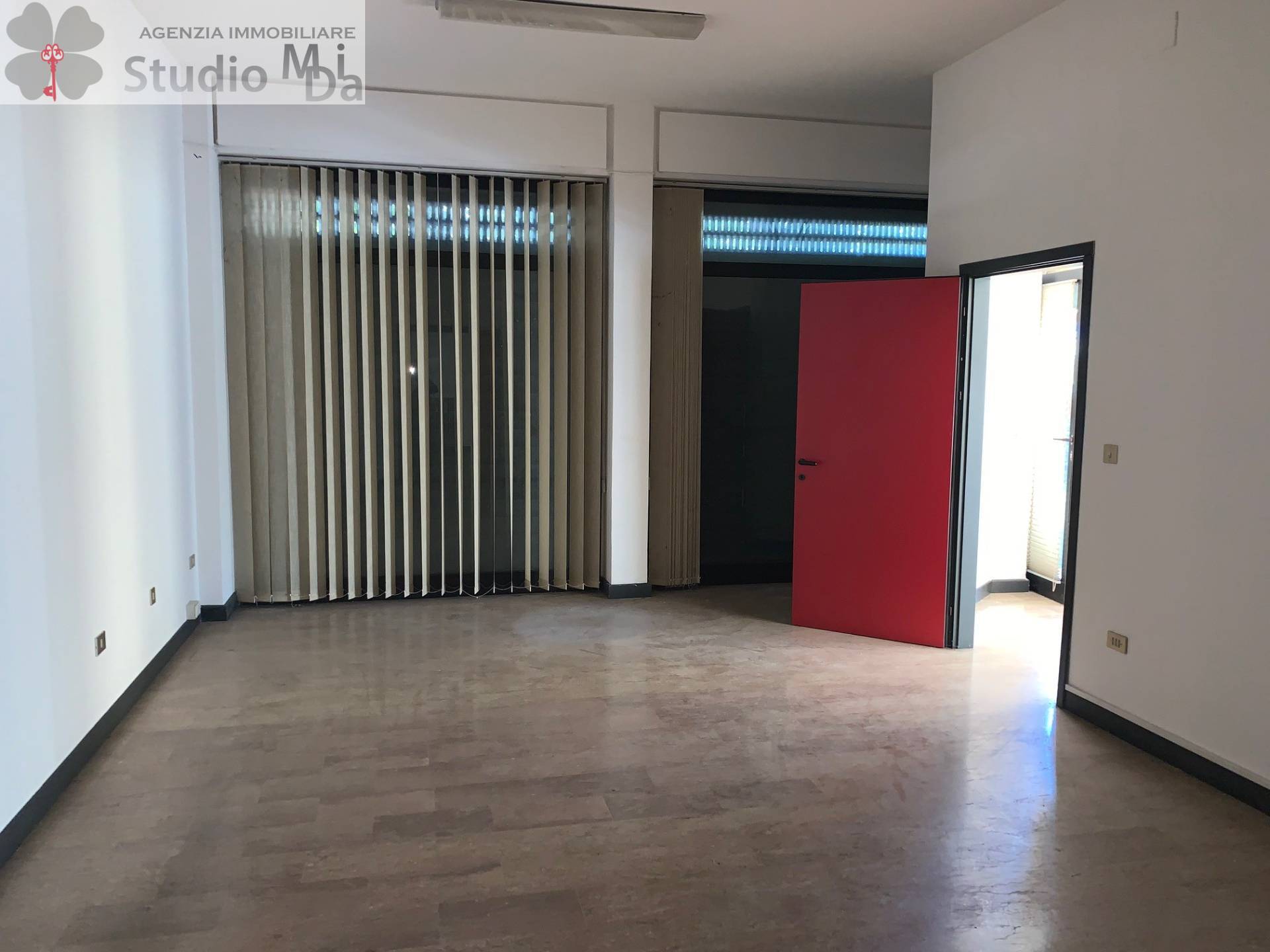 Locale commerciale in vendita a Venezia, Mestre