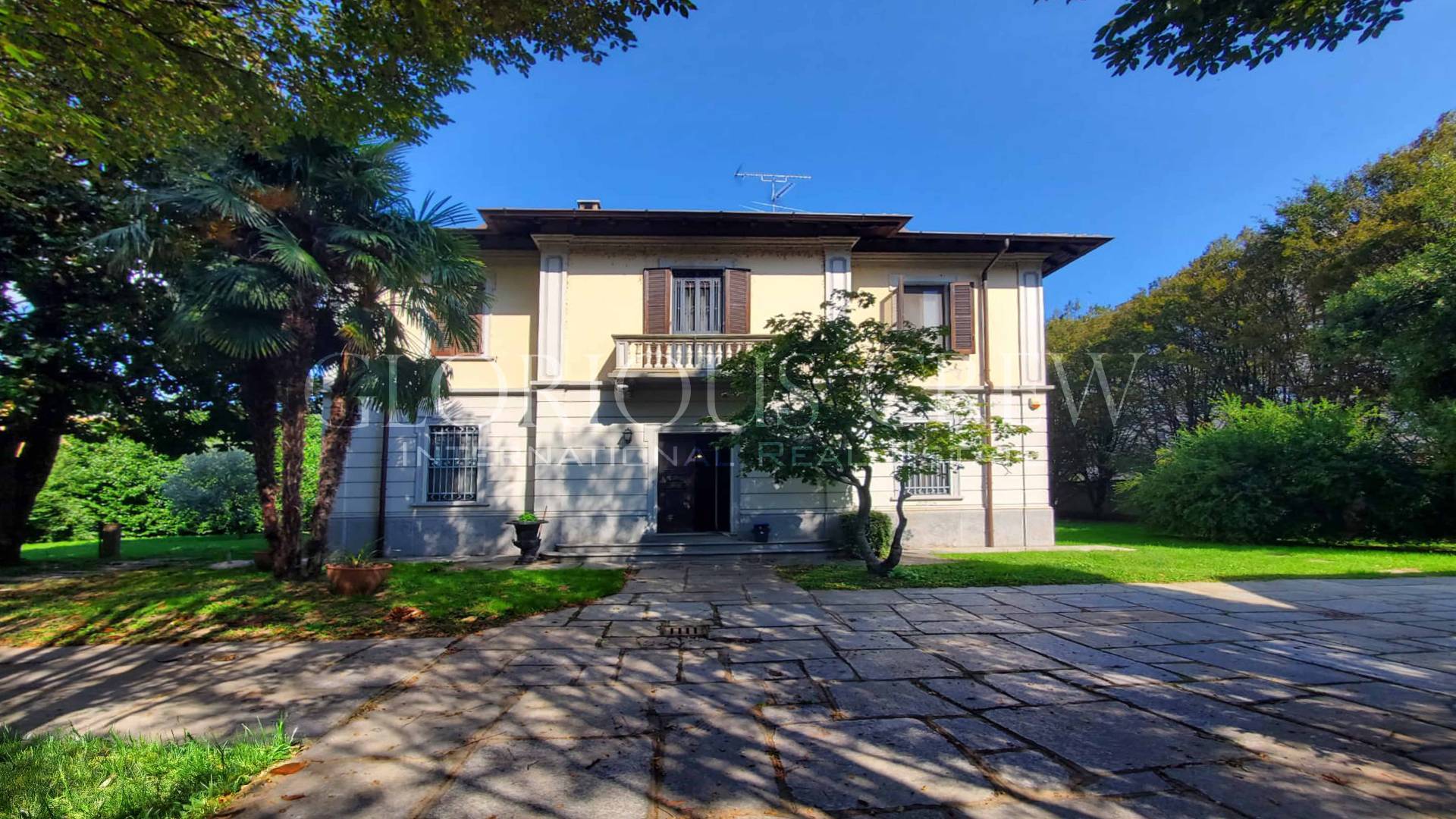 Villa in vendita a Abbiategrasso