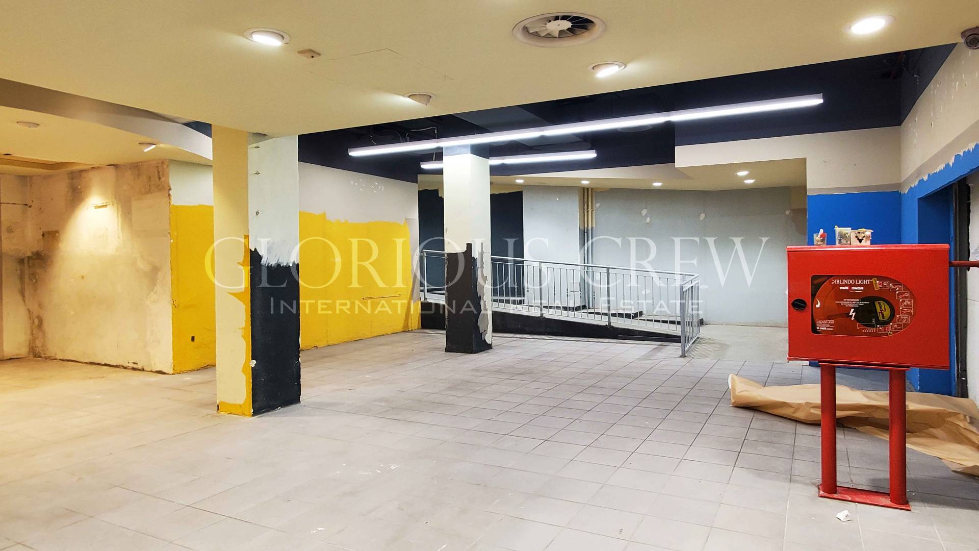 Locale commerciale in affitto a Milano, Fiera