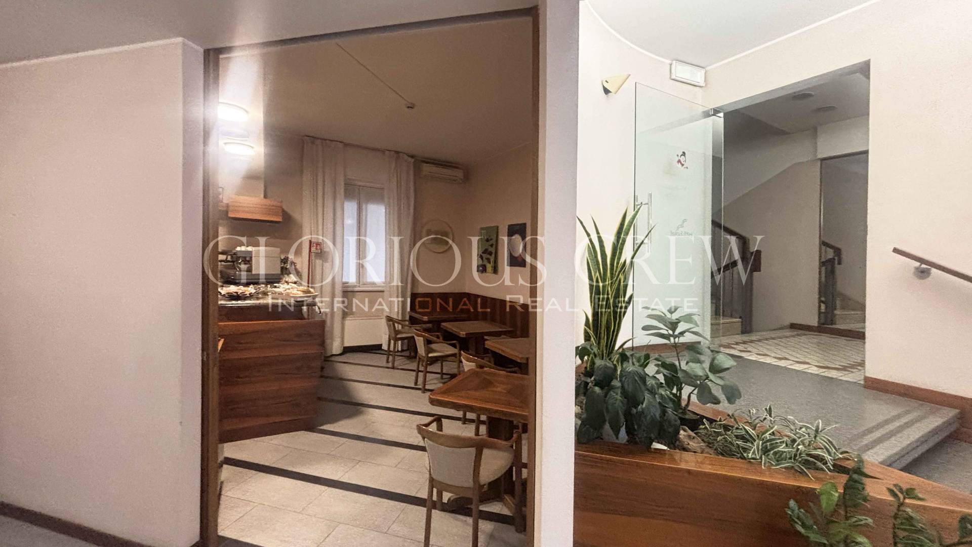 Hotel in vendita a Seregno