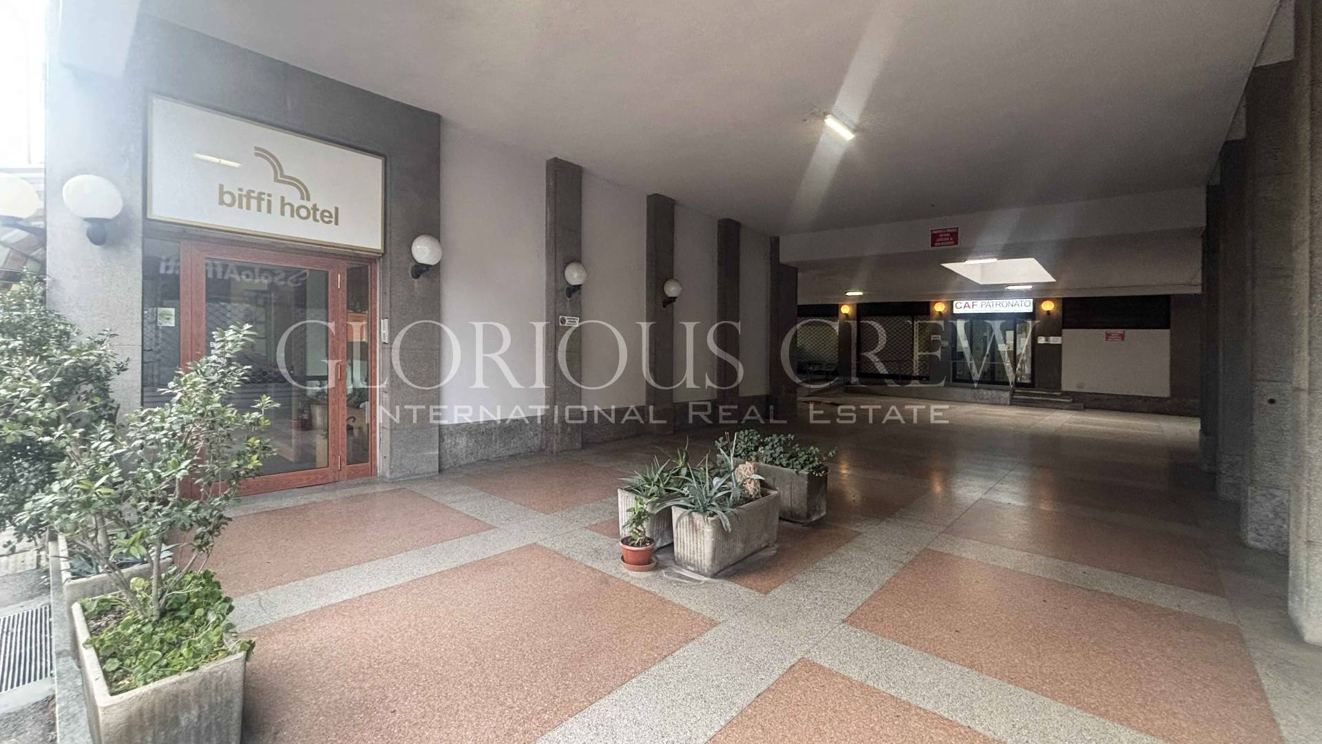 Hotel in vendita a Seregno