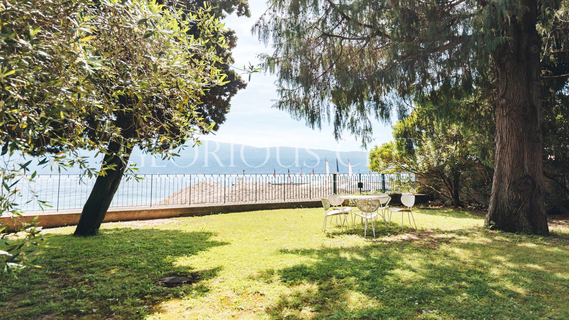 Appartamento in vendita a Gargnano, Bogliaco