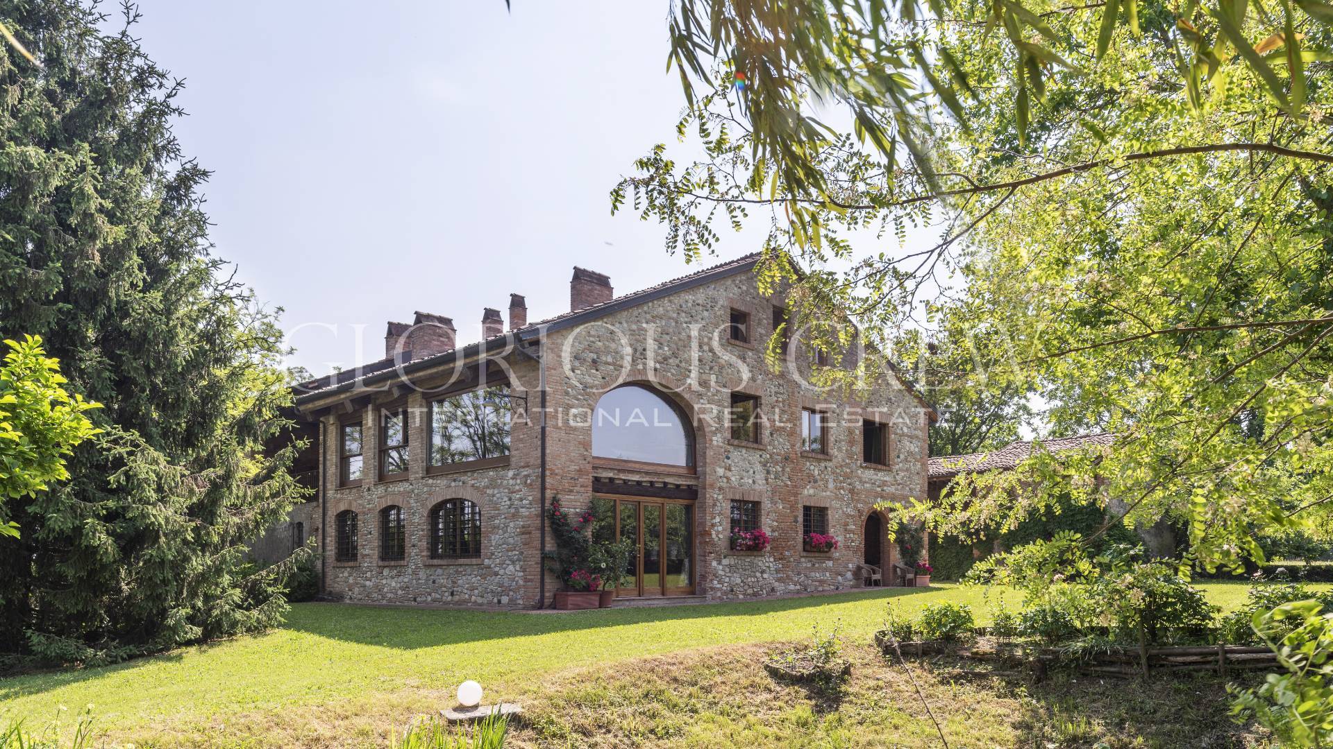 Villa in vendita a Gazzola, Tuna
