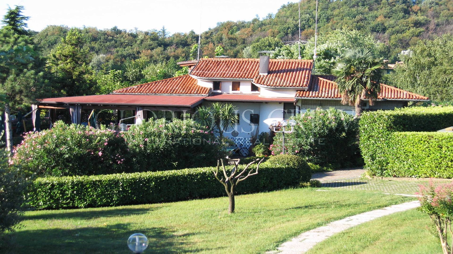 Villa in vendita a Soiano del Lago, Chizzoline