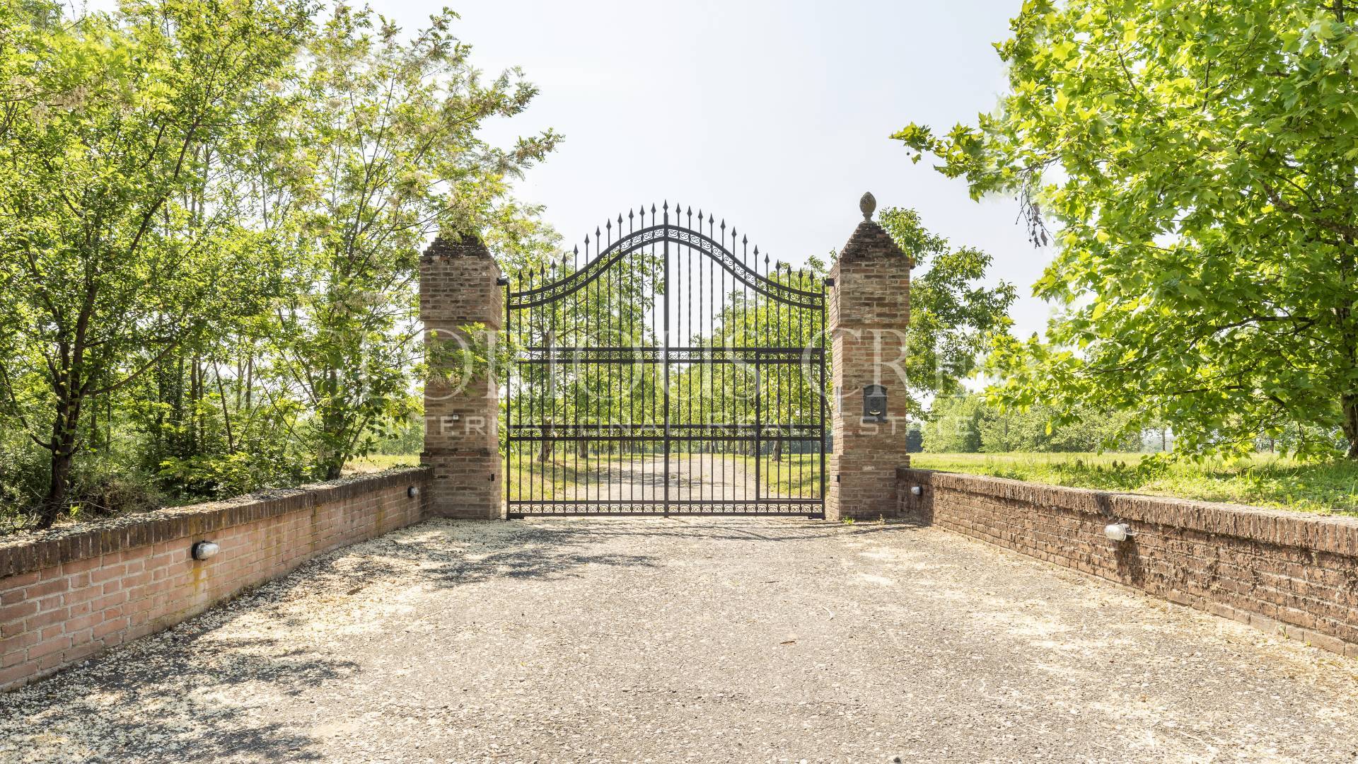 Villa in vendita a Gazzola, Tuna