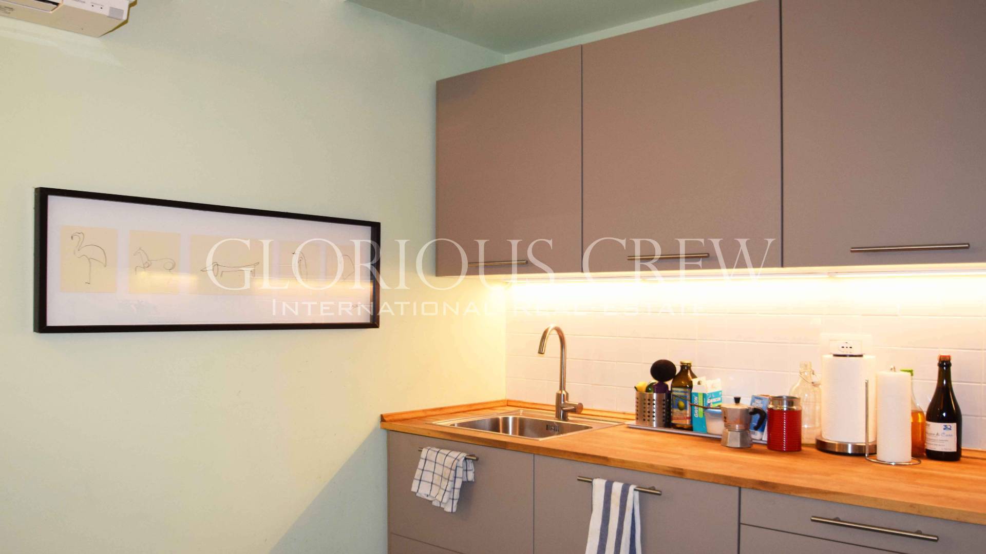 Appartamento in vendita a Milano, P.ta Genova