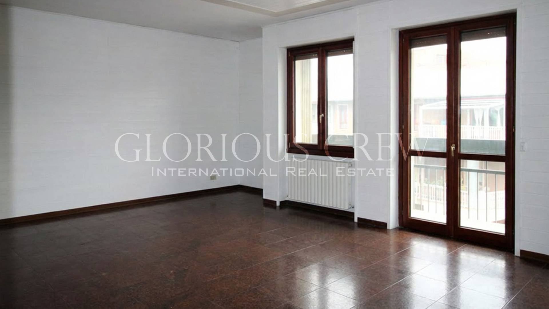 Appartamento in vendita a Saronno, Centro