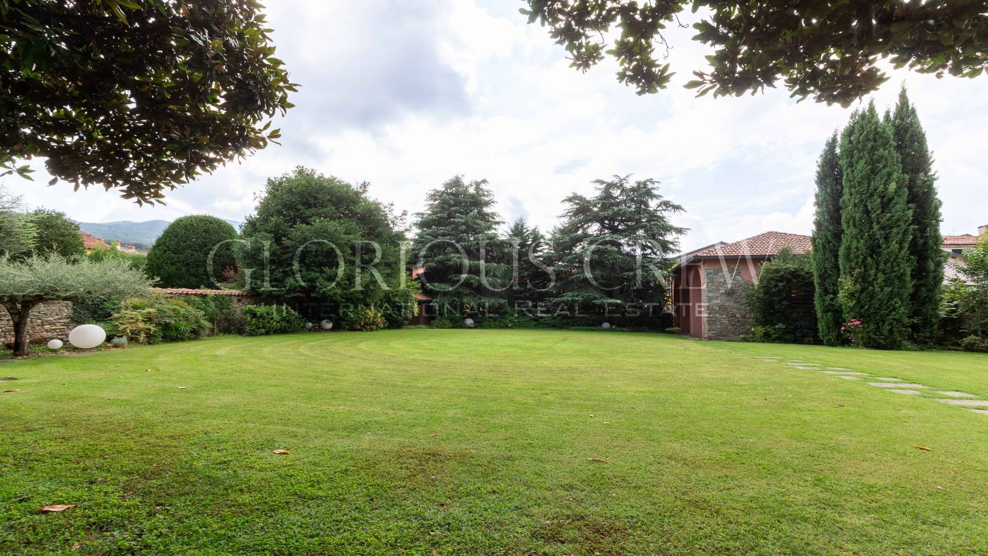 Villa in vendita a Oggiono