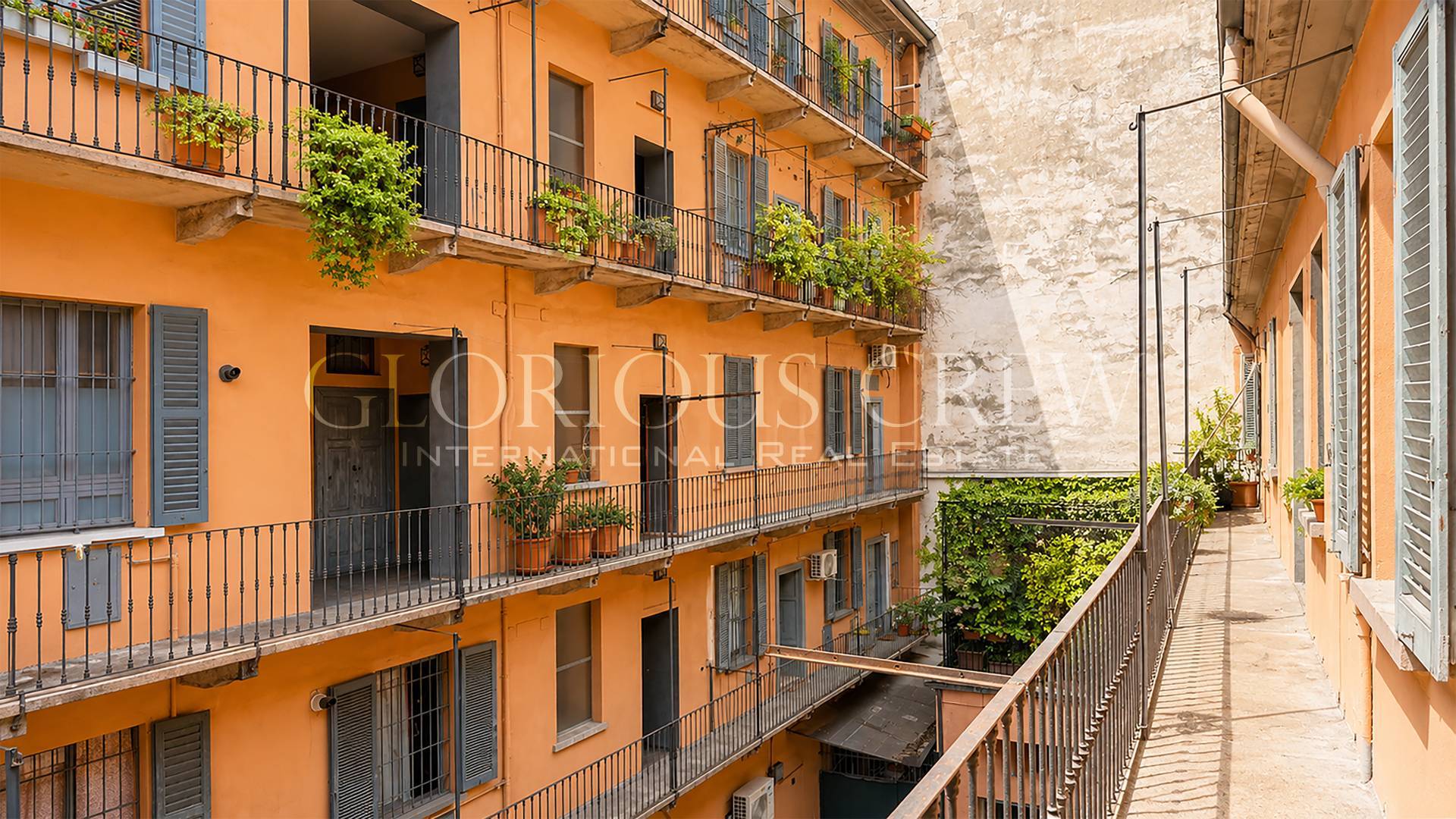Appartamento in vendita a Milano, Indipendenza