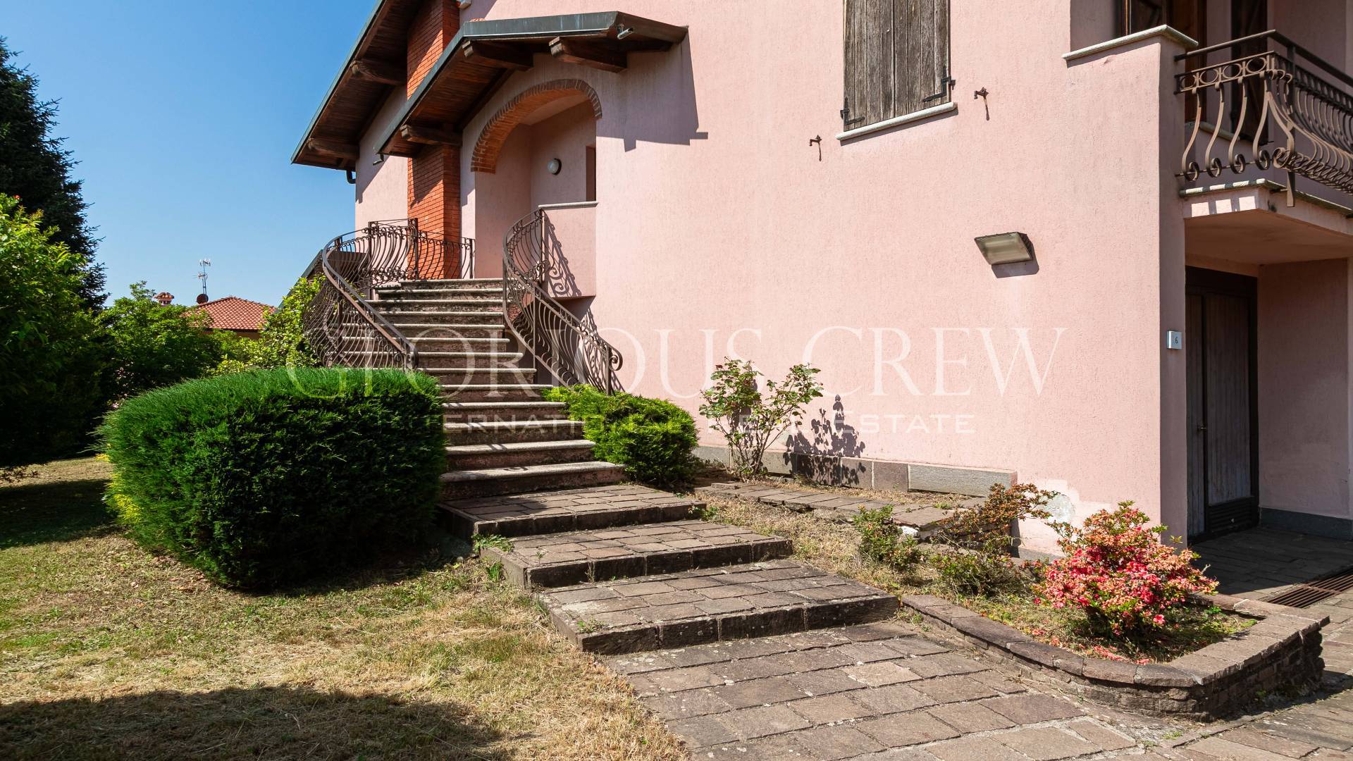 Villa in vendita a Proserpio