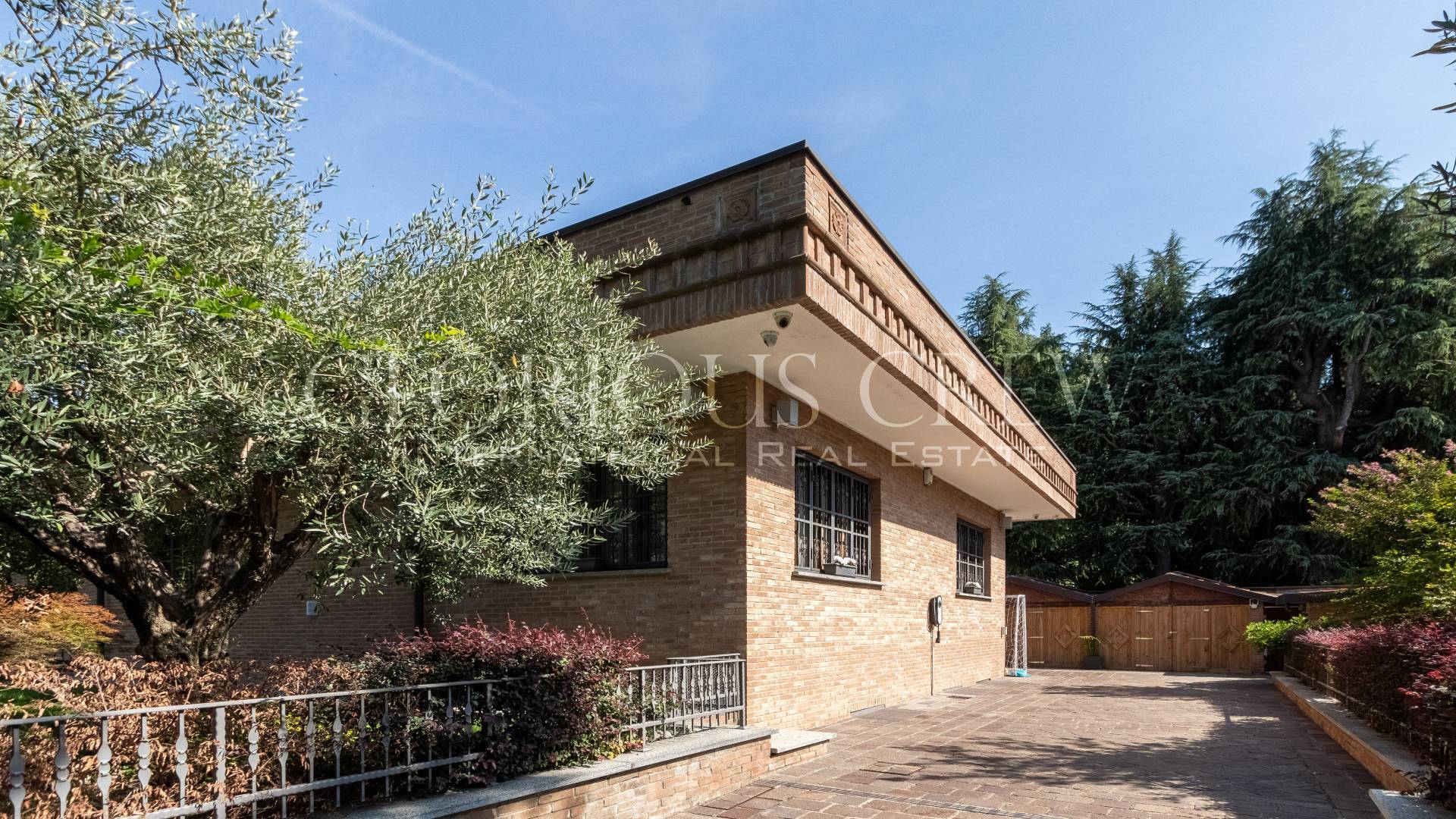 Villa in vendita a Trezzano sul Naviglio