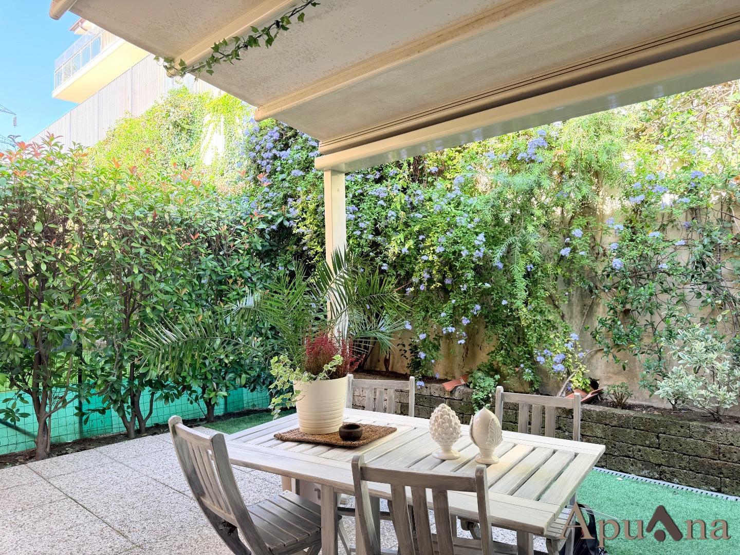 Quadrilocale con giardino a Massa